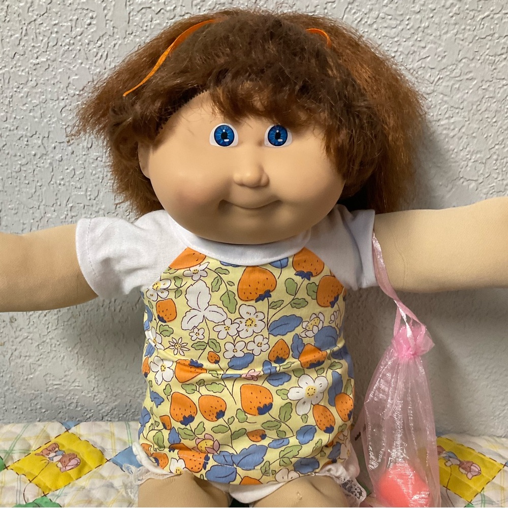 RARE Vintage Cabbage Patch Kid Girl Brown Cornsilk Hair Blue Eyes HM#15 1986